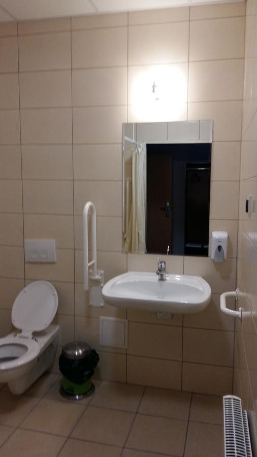 Motel Stare Brynki Przy Stacji Bp Trojka Chlebowo Экстерьер фото